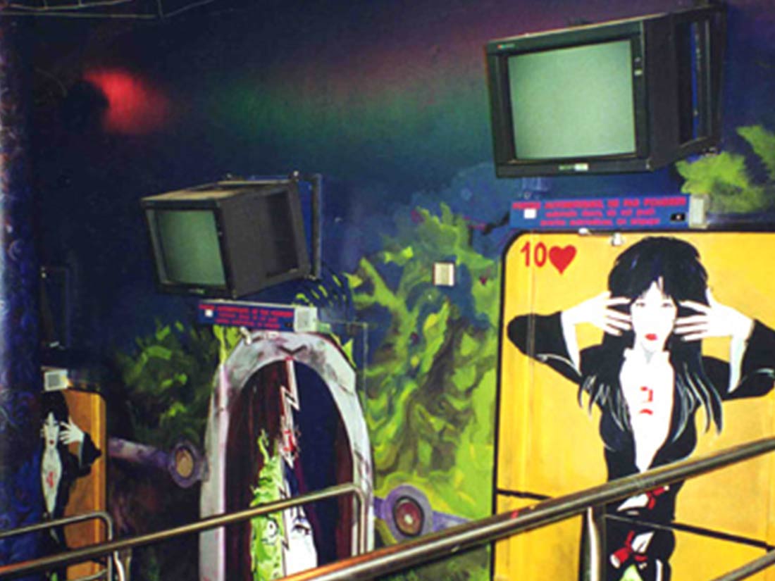 Nathalie GURD - NG Décoration - Le Futuroscope Cinéma - Poitiers - Decors Fresques