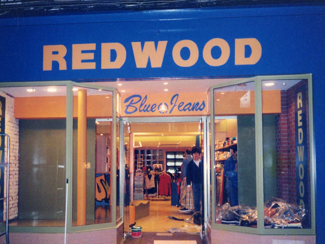 Nathalie GURD - NG Décoration - Magasin Redwood - Rouen - Décors Fresques Mobilier Vitrine